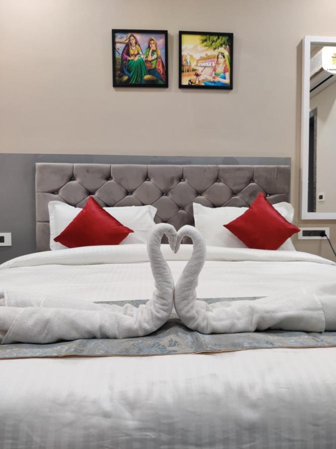 Hotel Shri Anand Dham, Nathdwara - 125 Meters Away From The Temple Esterno foto